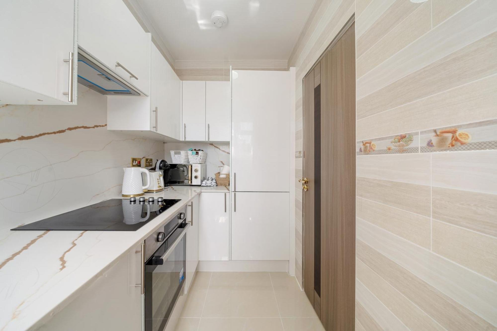 Apartment Refined 2 Bedroom In Londons Elite Mayfair District H10 London